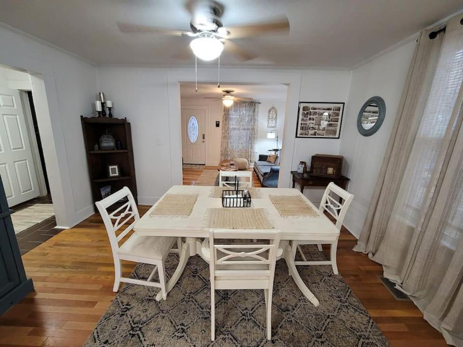 Apple Hill Bungalow, Family And Pet Friendly! Bristol Exterior foto
